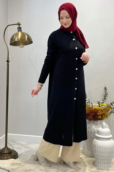 Manolya Siyah Triko Hırka - Resim 2