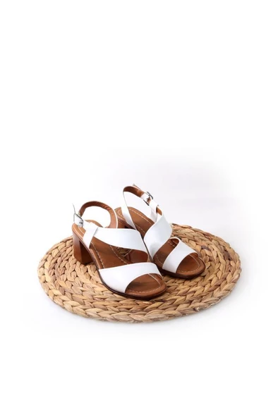 Papuçcity Frzn 02877 6 Cm Kadın Topuklu Sandalet ürün görseli 1