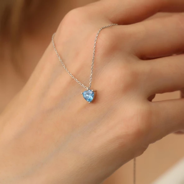 14 Ayar Altın Kaplama Aquamarine Kalp Gümüş Kolye – Minimal Işıltılı Kalp Kesim Kadın - CNS00203 ürün görseli 1