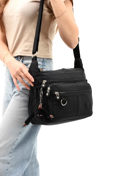 571 collections Çapraz Askılı Ultra Hafif Çok Cepli Bayan Omuz Çantası Siyah (Model: 571-6D) ürün görseli 1