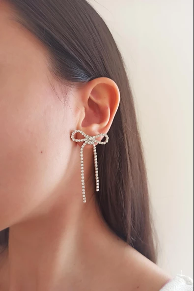 Kadın Özel Tasarım Zirkon Taşlı Kurdele Model Küpe ürün görseli 1