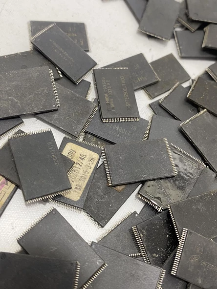 Flash Memory Bga Çip 4Gb 100 Adet (Çıkma Parça) - Resim 6