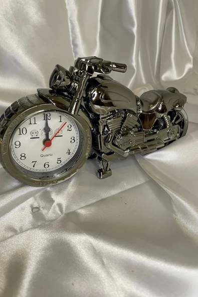 Motor Metal Saat El Yapımı Biblo Kalemlik Motosiklet Yarış Motoru Plastik Pilli Alarmlı ürün görseli 1