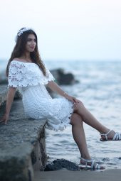 Farbalalı Güpür Beyaz Nikah Elbise thumbnail 1