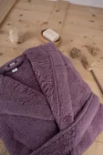 Wellsoft Peluş Yetişkin Kapüşonlu Cepli Bornoz thumbnail 3