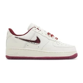 Nike Air Force 1 Low Valentines Day 2024 thumbnail 1