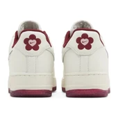 Nike Air Force 1 Low Valentines Day 2024 thumbnail 4