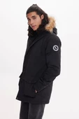 Black CANADA thumbnail 2