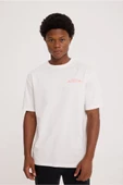 White URBAN HALF-RELAX TEE thumbnail 1
