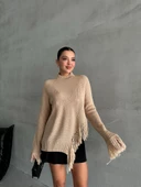 Bej Yandan Püsküllü Kazak thumbnail 5