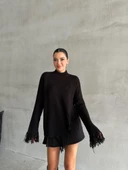Siyah Yandan Püsküllü Kazak thumbnail 5