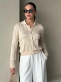 Taş Polo Yaka Mini Topçuklu Bluz thumbnail 1