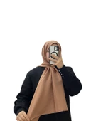 LARİSA ŞAL thumbnail 4