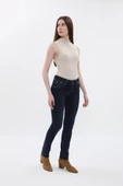 Kadın Çift Düğmeli Düz Jean Pantolon thumbnail 6