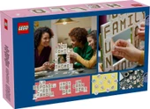 LEGO Icons 41839 Message Board thumbnail 2