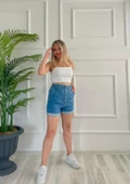 Kadın Plise Detaylı Mavi Kot Şort thumbnail 4