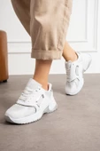 Beyaz Rahat Kalıp Kadın Sneaker thumbnail 3