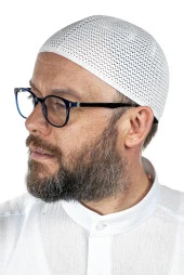 Lüks Çelik Örme Namaz Takkesi Beyaz 1 Adet thumbnail 1