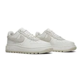 Nike Air Force 1 Luxe Triple White thumbnail 3