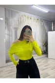FISTIK YEŞİLİ KAYIK YAKA BLUZ thumbnail 2