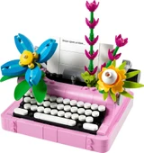 LEGO Creator 31169 Typewriter with Flowers thumbnail 3