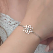 Gümüş Çiçek Bileklik thumbnail 2