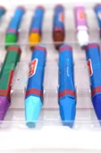 24 Renk Plastik Çantalı Pastel Boya thumbnail 4