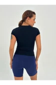 Fitted/vücuda Oturan Crop T-shirt thumbnail 8