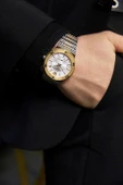 Versace VRSCVEVI00320 Erkek Kol Saati thumbnail 6