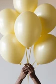 Beysüs Sarı Makaron Balon 20 adet 12inç thumbnail 5