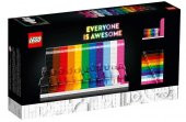 Lego 40516 Everyone is Awesome thumbnail 3