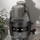 Electrolux E6EC1-6BST Explore 6 Espresso Makinesi thumbnail 4