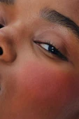 Rhode Pocket Blush Allık Freckle 5.3GR thumbnail 6