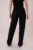Premium Model Oturtmalı Siyah Pantolon thumbnail 3
