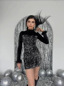 Tepu Tüy Detaylı Elbise thumbnail 5