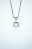 Minimal Pentagram Gümüş Kaplama Örme Zincir Kolye thumbnail 1