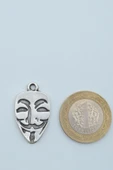 V For Vendetta Gümüş Kaplama Deri İp Kolye thumbnail 4