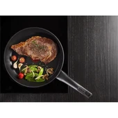 Tefal 3X Titanium Force Tava 24 CM thumbnail 2