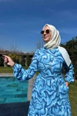 Su Desenli Elbise Mavi thumbnail 6