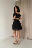 Siyah Brode Crop Ve Mini Etek Takım thumbnail 4
