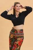 Gömlek Yaka Düğme Detaylı Crop Bluz thumbnail 2