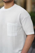 Cep Detaylı Oversize Örme T-shirt - Beyaz thumbnail 4