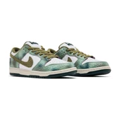 Alexis Sablone x Dunk Low SB Chameleon thumbnail 3