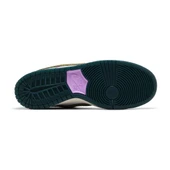 Alexis Sablone x Dunk Low SB Chameleon thumbnail 5