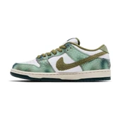Alexis Sablone x Dunk Low SB Chameleon thumbnail 2
