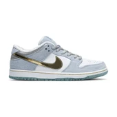 Sean Cliver x Dunk Low SB Holiday Special thumbnail 1