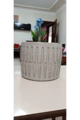 Gri Beton Saksı thumbnail 2