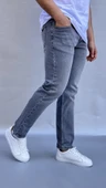 Yıkamalı Gri Regular  Fit Jean thumbnail 2