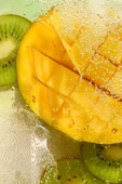 EOS Mango Kiwi Dudak Balsamı 10ML thumbnail 4