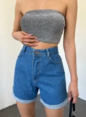 Kadın Duble Paça Yıkamalı Rahat Denim Şort thumbnail 4